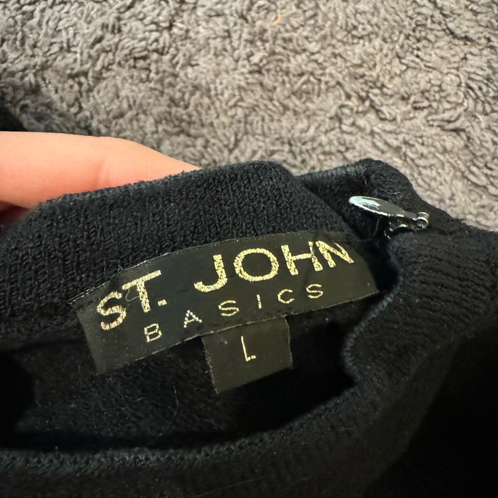 St. John black sweater size L